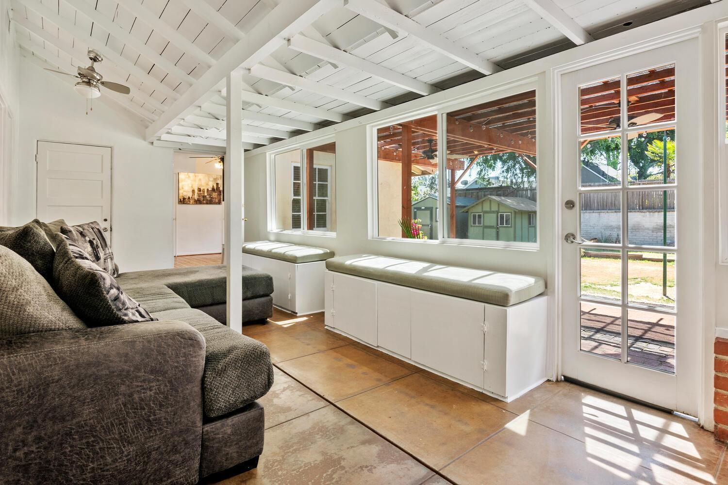 4 Bedroom 3 Bathroom Urban Oasis Near Universal And Hollywood For 8 Hébergement de vacances *