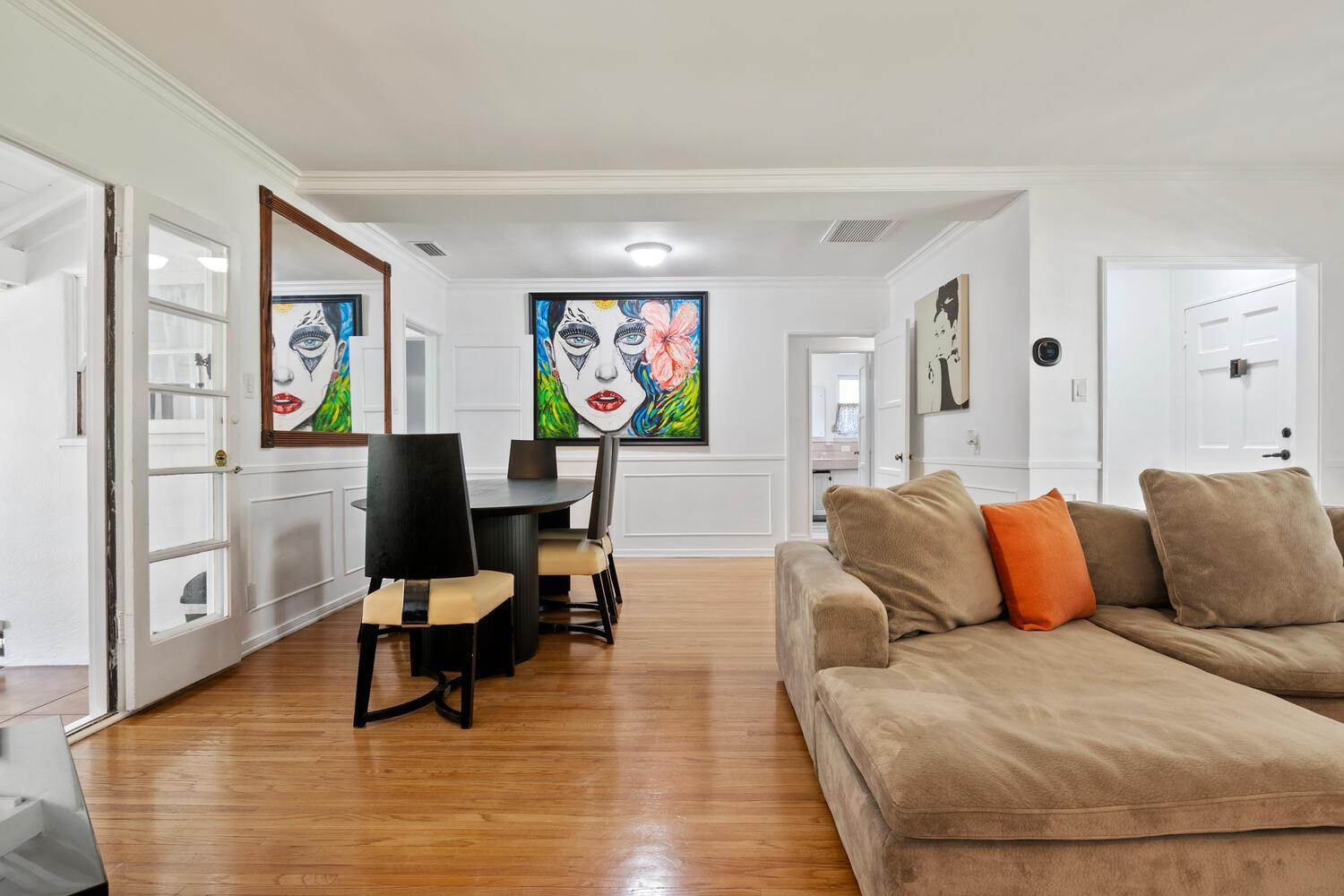 4 Bedroom 3 Bathroom Urban Oasis Near Universal And Hollywood For 8 Los Angeles